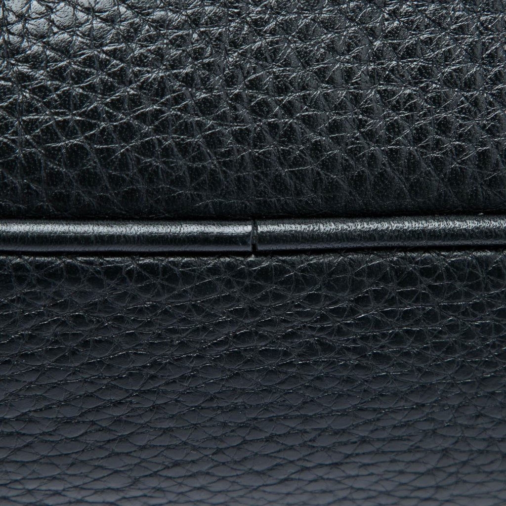 Gucci Pebbled Calfskin Soho Chain Zip Shoulder Bag - Black