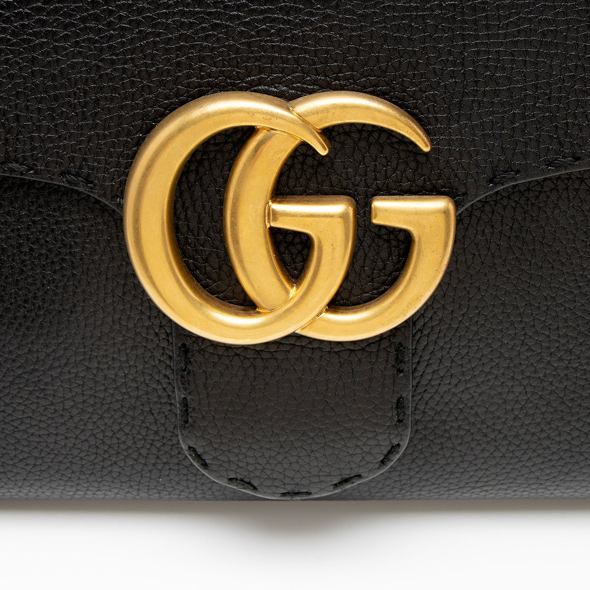 Gucci Pebbled Leather GG Marmont Top Handle Satchel - Black