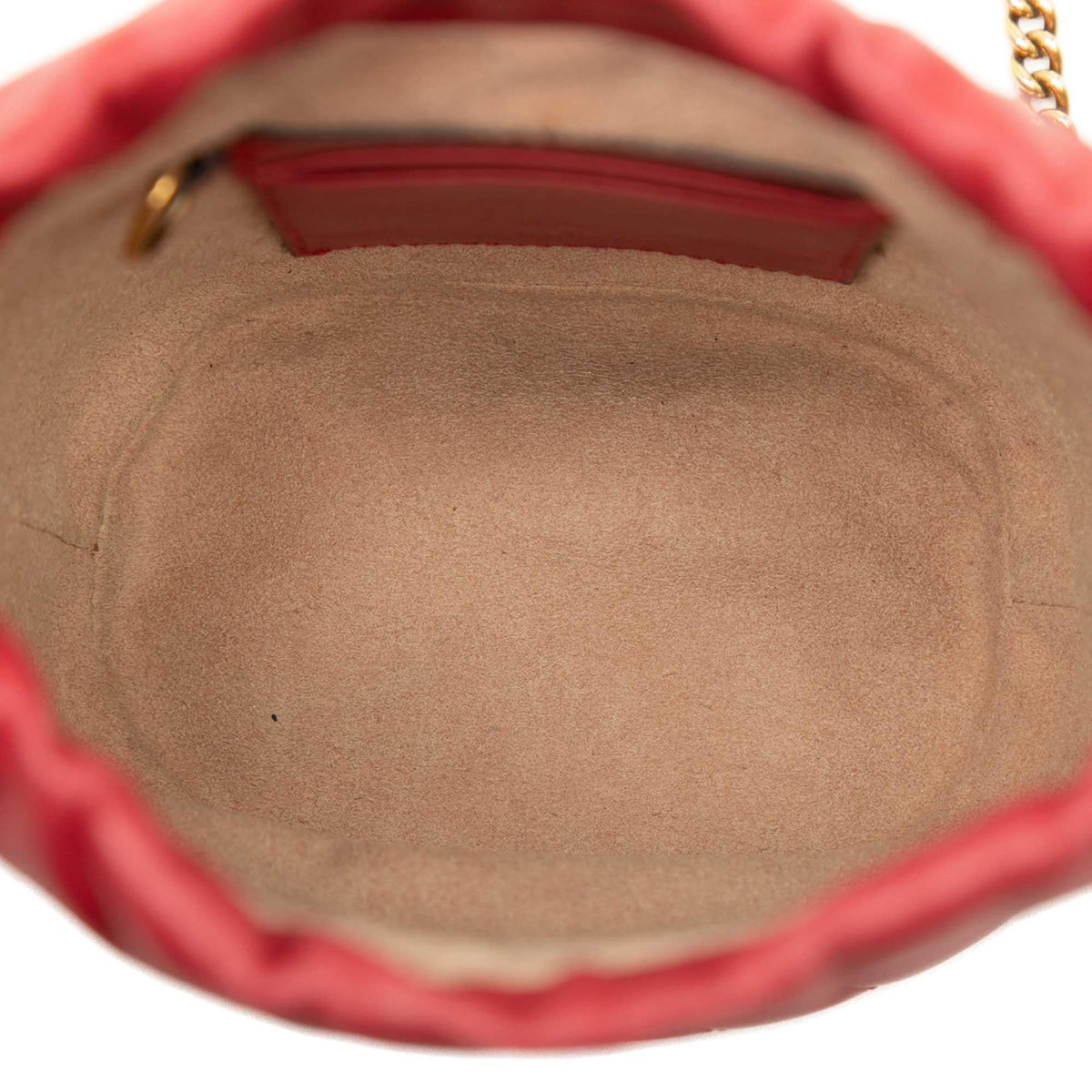 Gucci Small GG Marmont Matelasse Calfskin Bucket Bag - Red