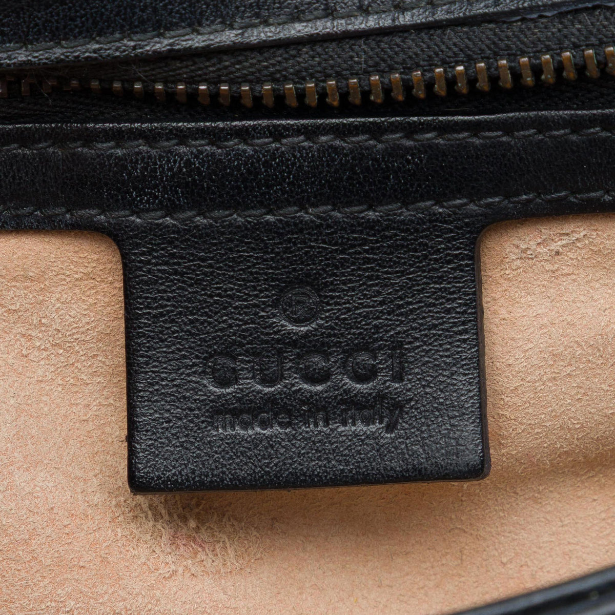 Gucci Small GG Marmont Matelasse Leather Top Handle Bag - Black