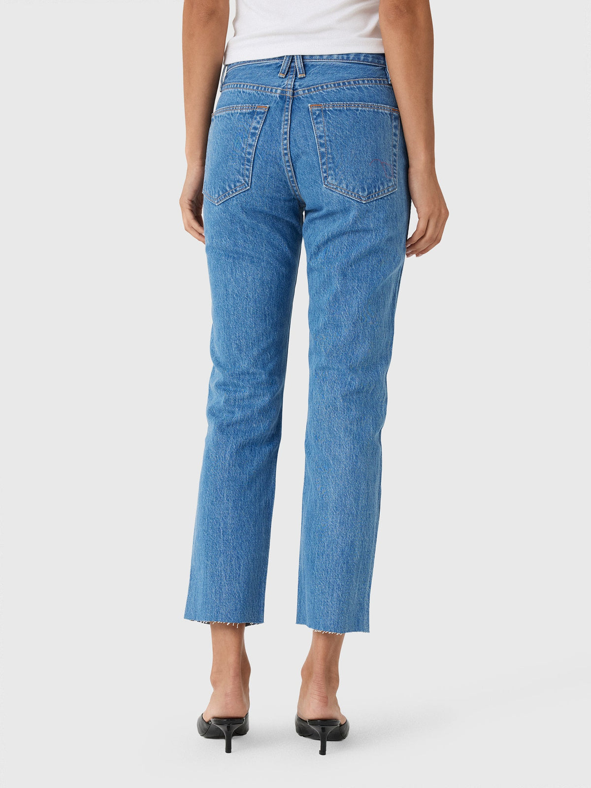 SLVRLAKE Women's Hero Straight Crop Jean