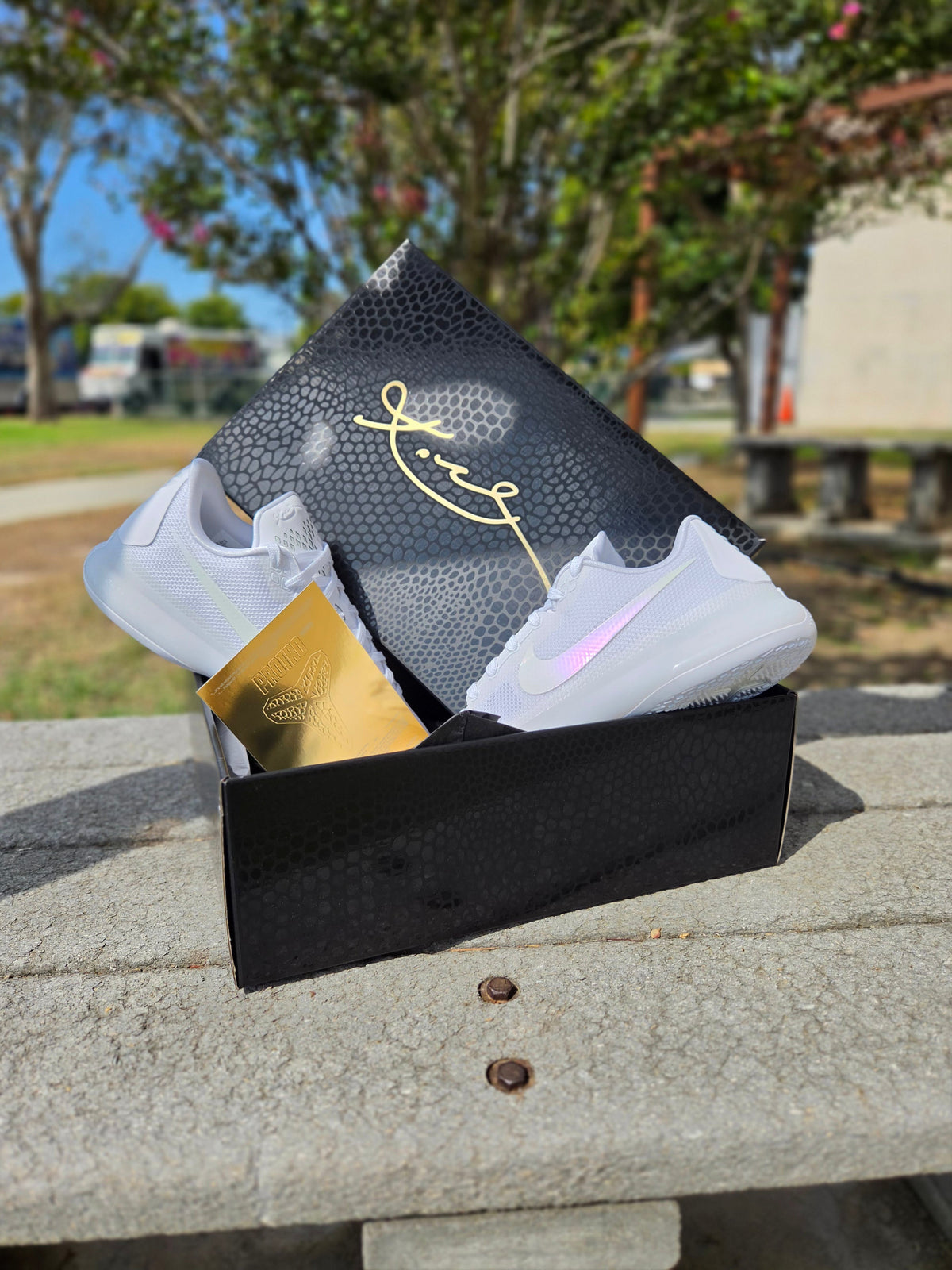 NIKE KOBE X PROTRO 'HALO'
