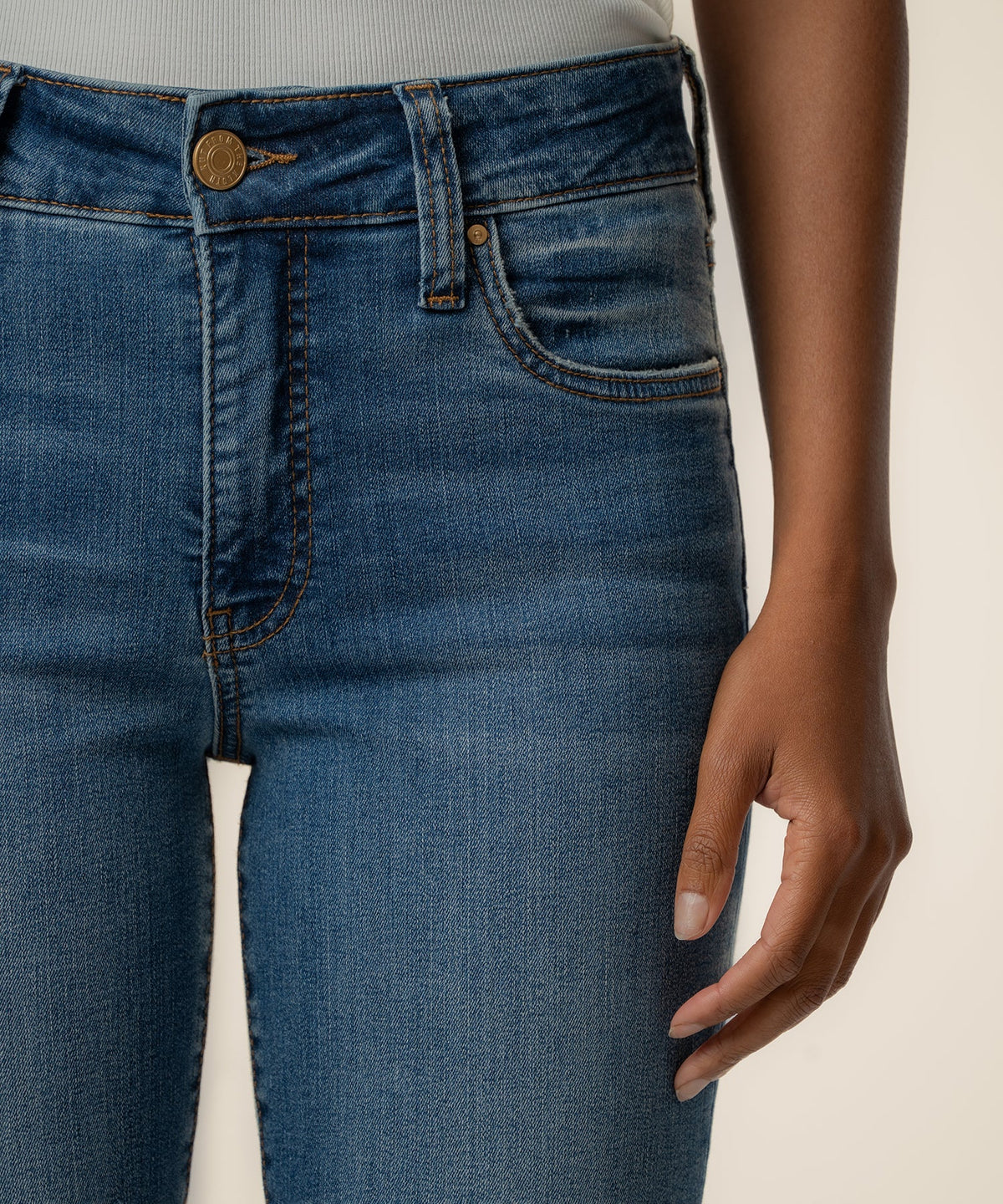 Natalie High Rise Bootcut in Interactive Wash
