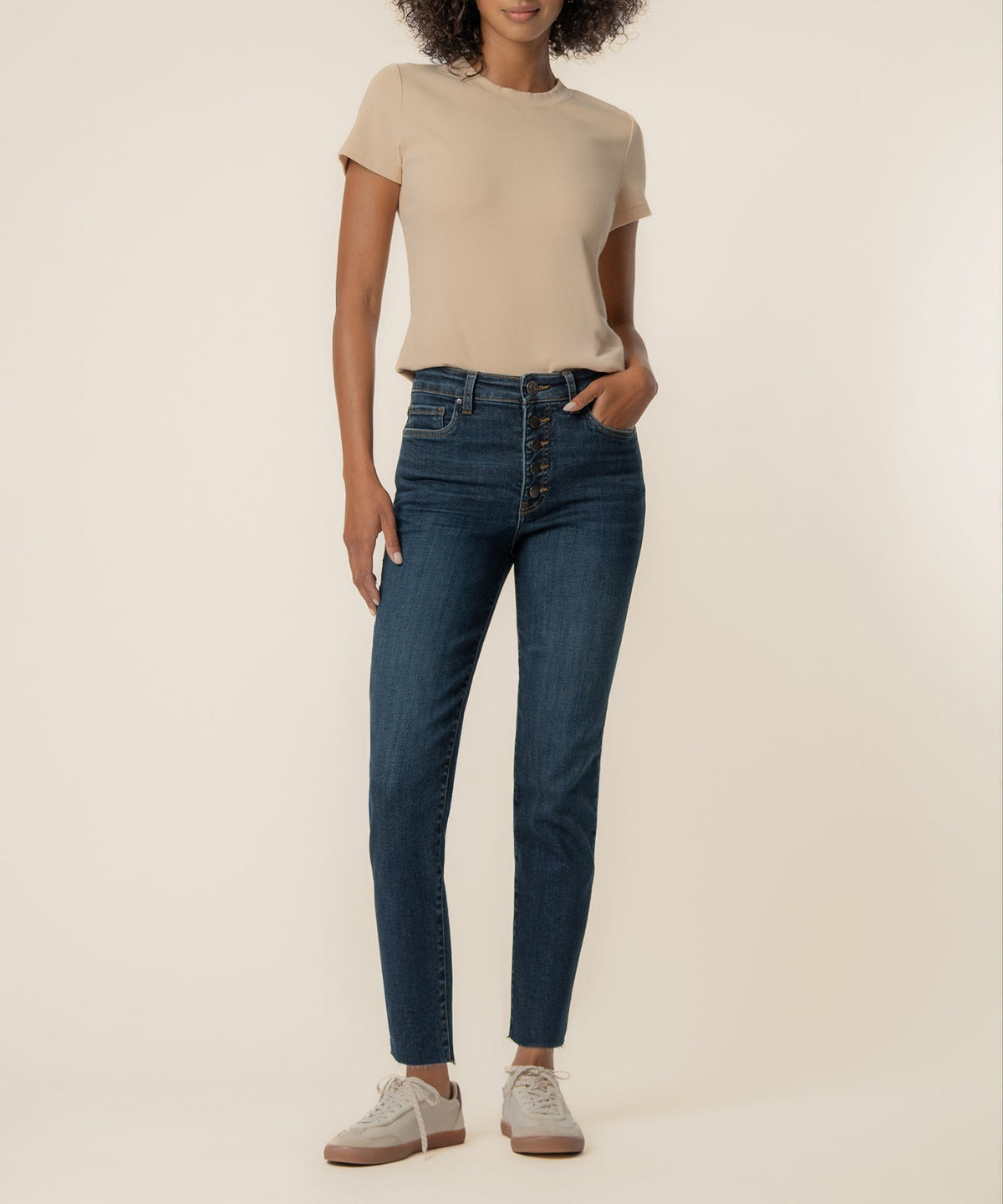 Rachael High Rise Mom Jean, Exclusive in Royal Wash