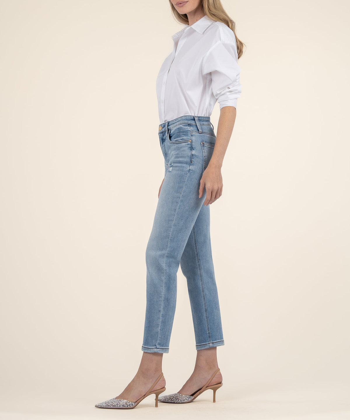 Rachael High Rise Mom Jean in Recognition Wash