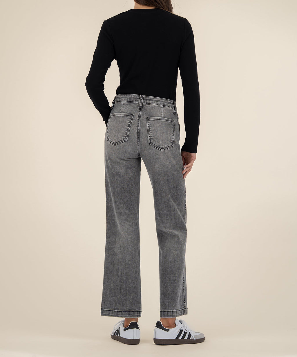 Pattie High Rise Straight Leg in Acquainted Wash