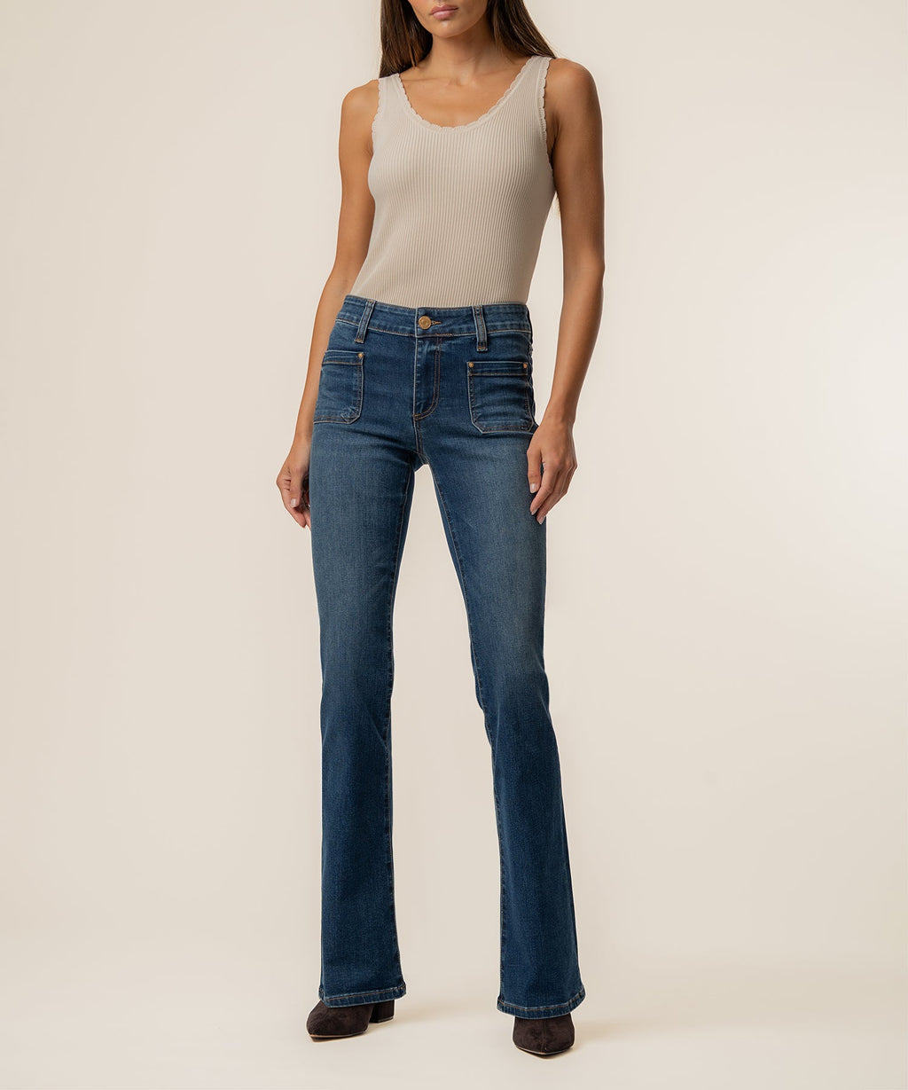 Natalie Mid Rise Flare in Champ Wash