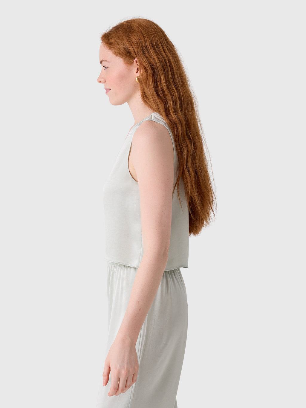 Leset Women's Barb V-Neck Shell