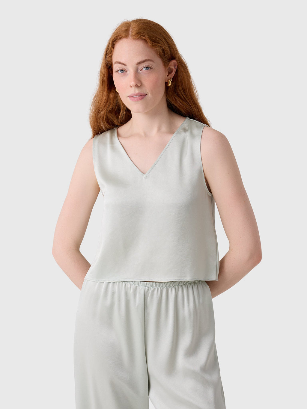 Leset Women's Barb V-Neck Shell