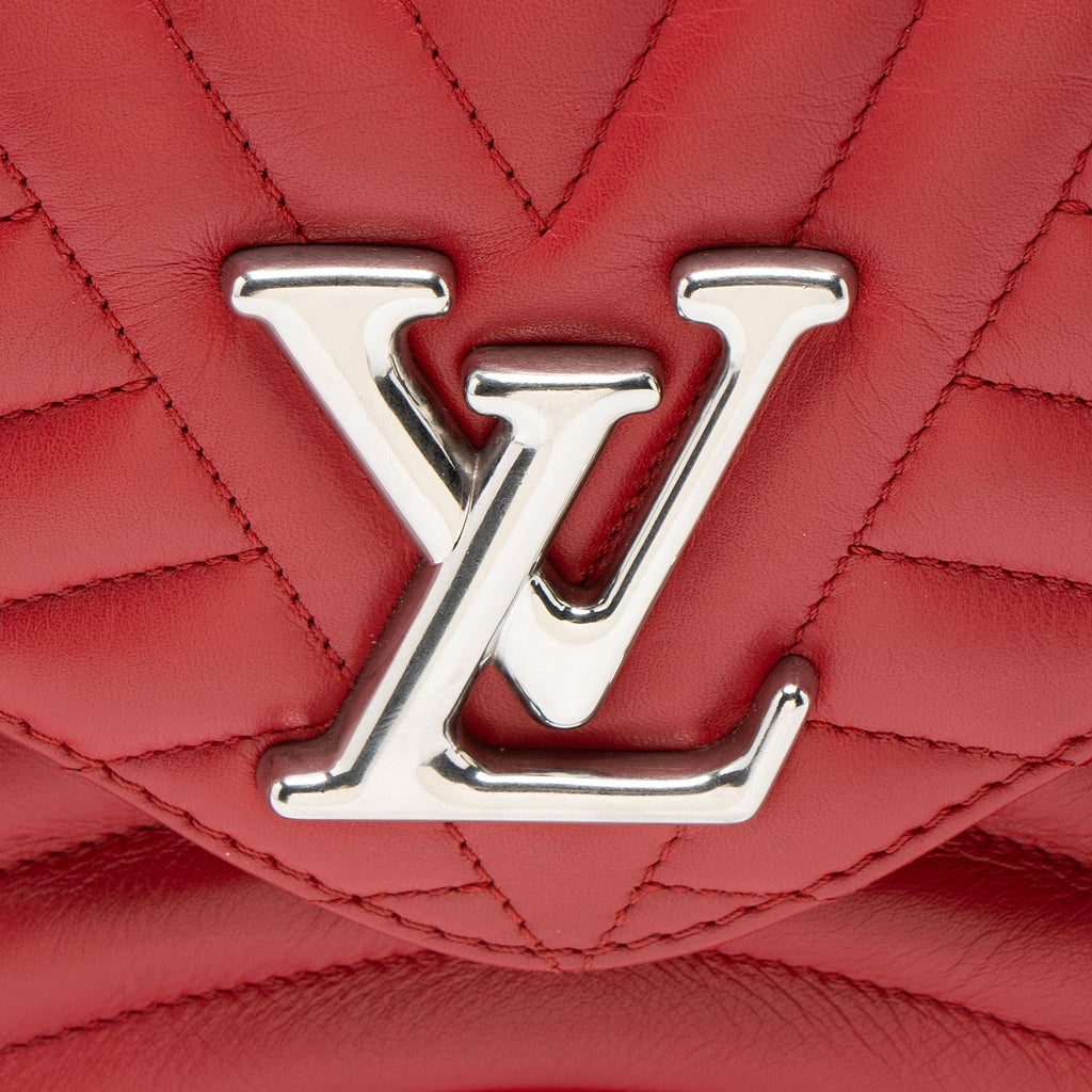 Louis Vuitton Calfskin New Wave Chain MM Shoulder Bag - Red