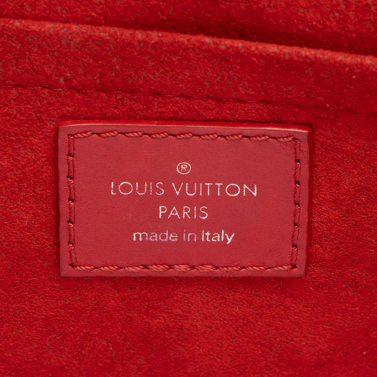 Louis Vuitton Calfskin New Wave Chain MM Shoulder Bag - Red