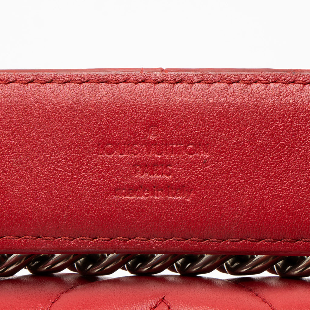 Louis Vuitton Calfskin New Wave Chain MM Shoulder Bag - Red