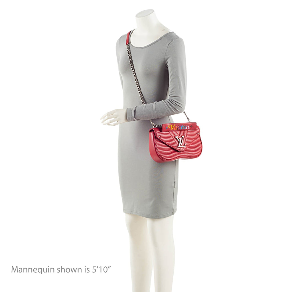 Louis Vuitton Calfskin New Wave Chain MM Shoulder Bag - Red