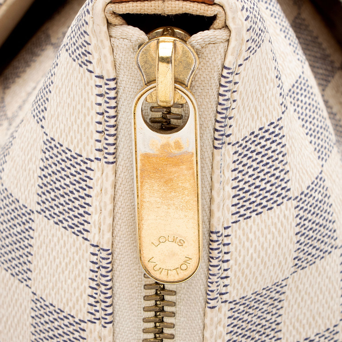 Louis Vuitton Damier Azur Totally MM Tote Bag - White