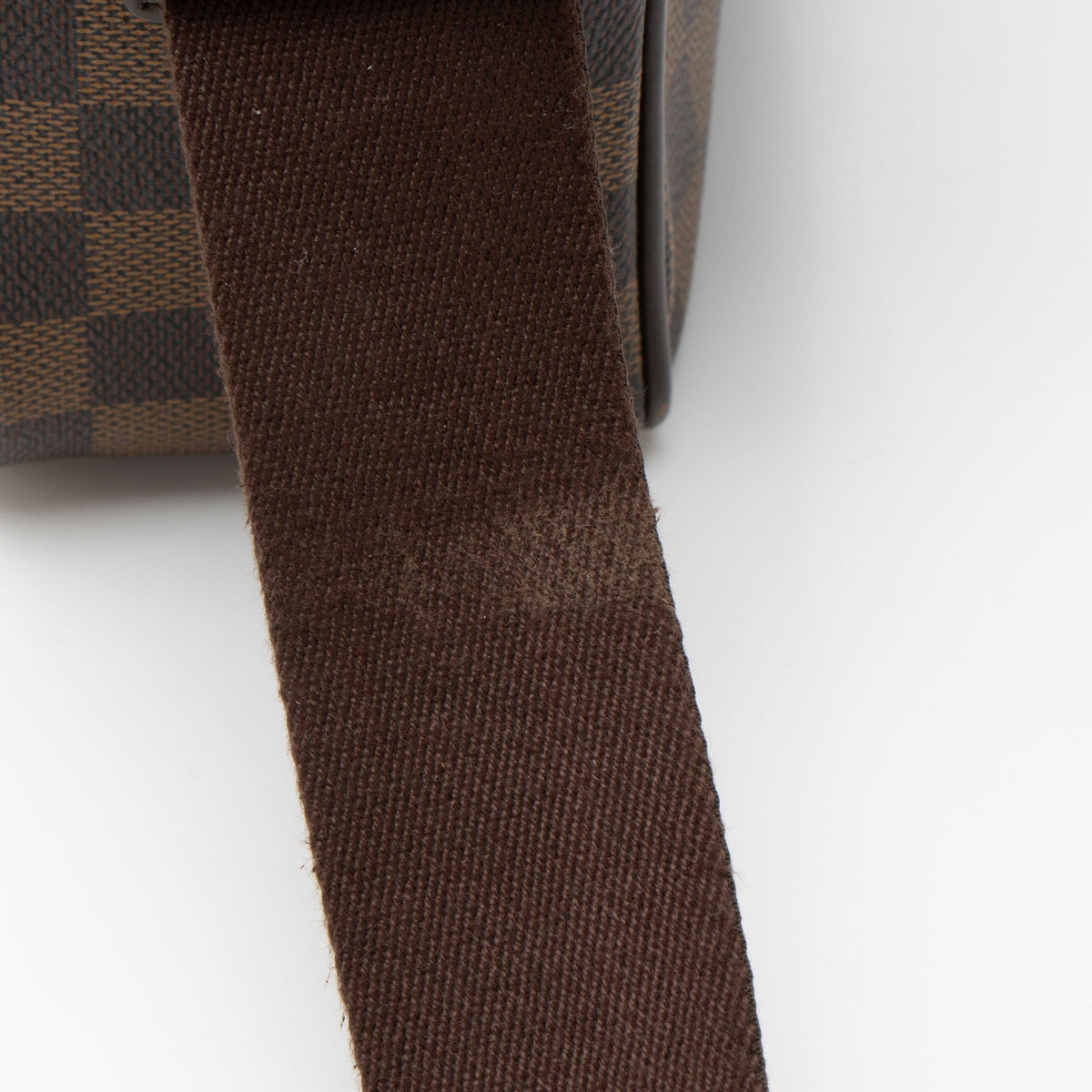 Louis Vuitton Damier Ebene Shelton MM Messenger - Brown