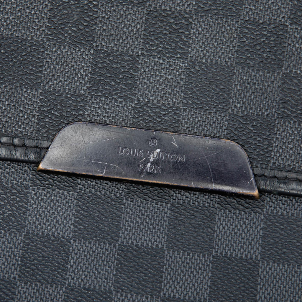 Louis Vuitton Damier Graphite Daniel MM Crossbody Bag - Black