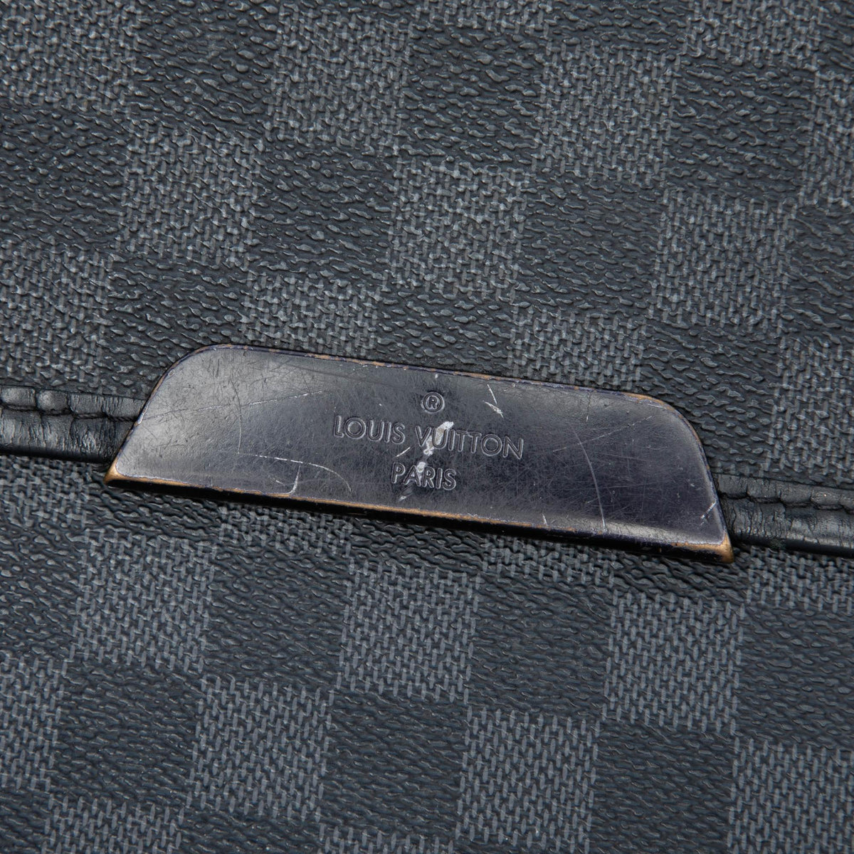 Louis Vuitton Damier Graphite Daniel MM Crossbody Bag - Black