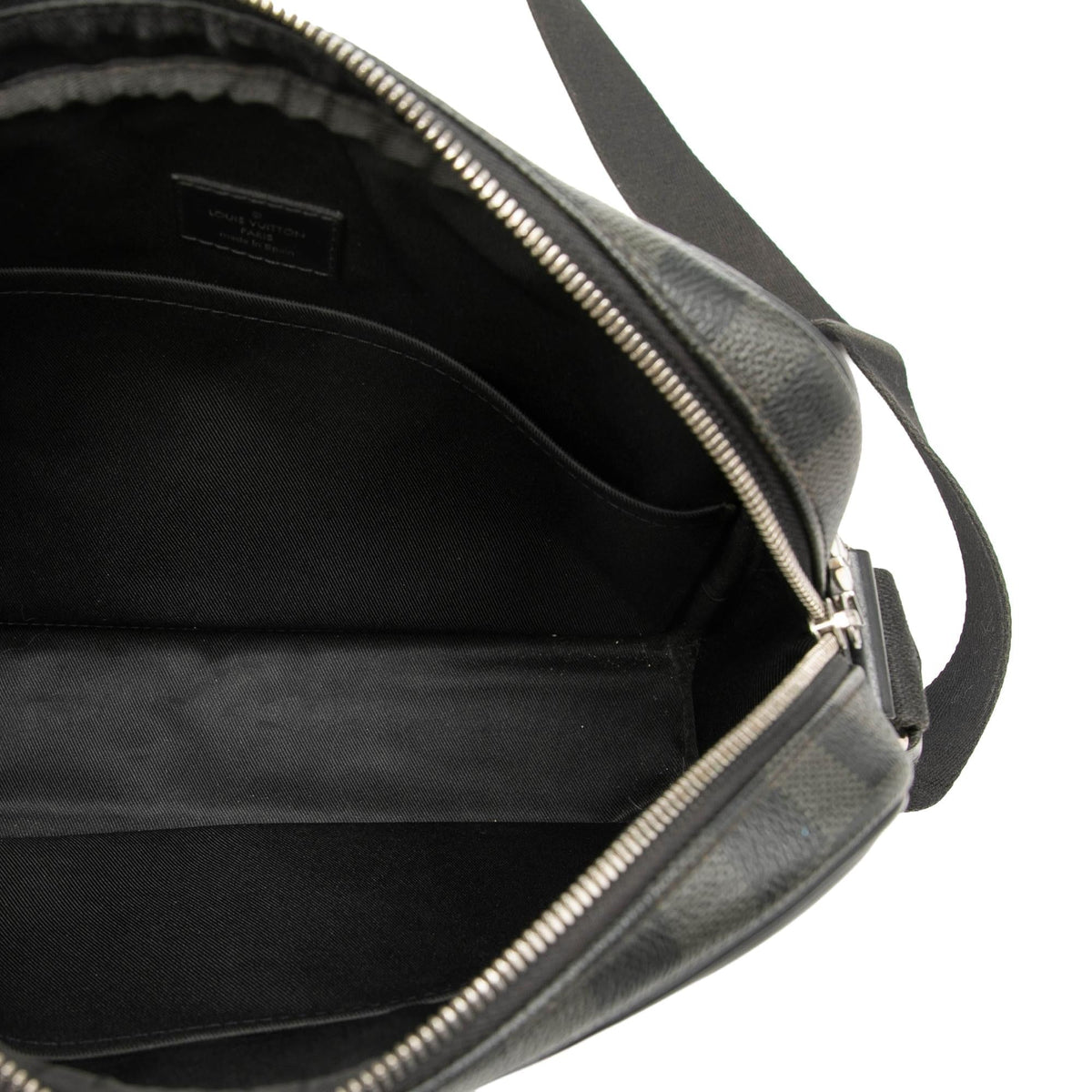 Louis Vuitton Damier Graphite Dayton Reporter MM Crossbody Bag - Black