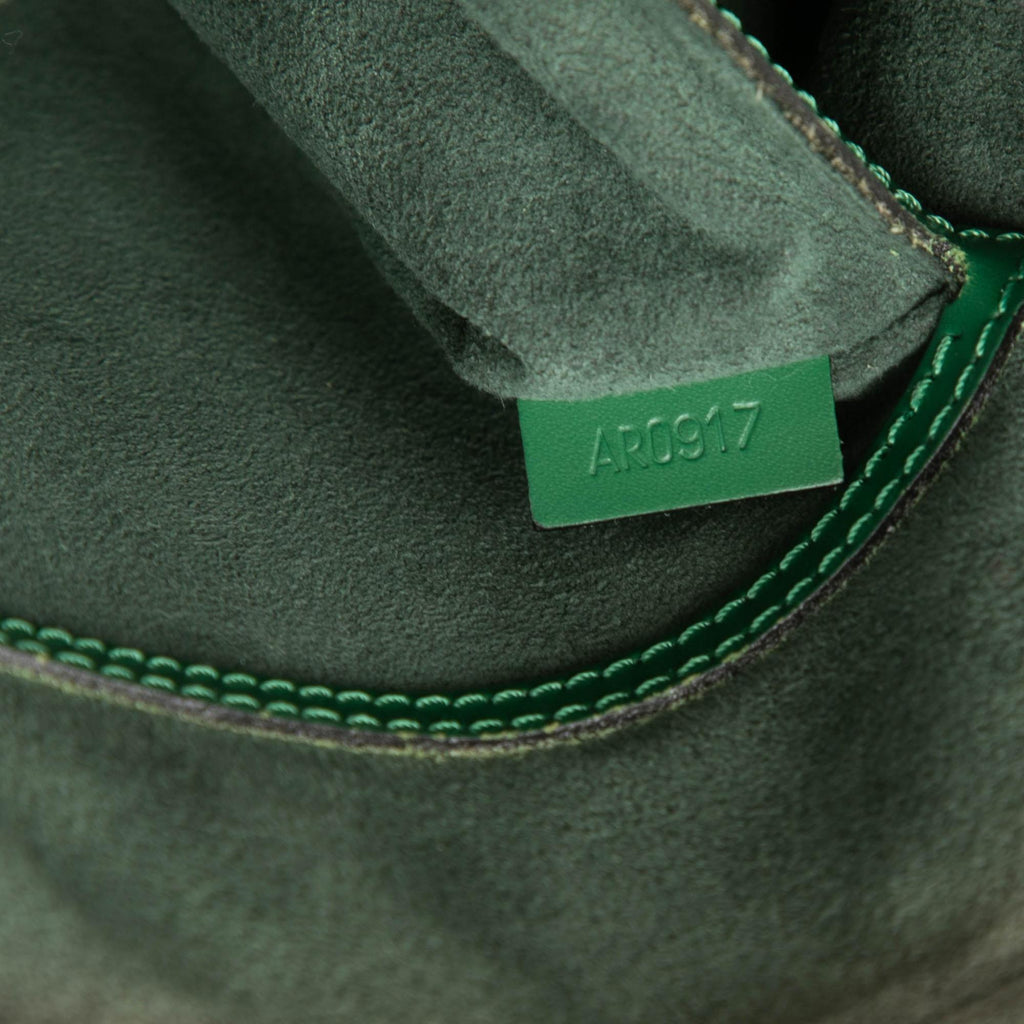 Louis Vuitton Epi Alma PM Satchel - Green