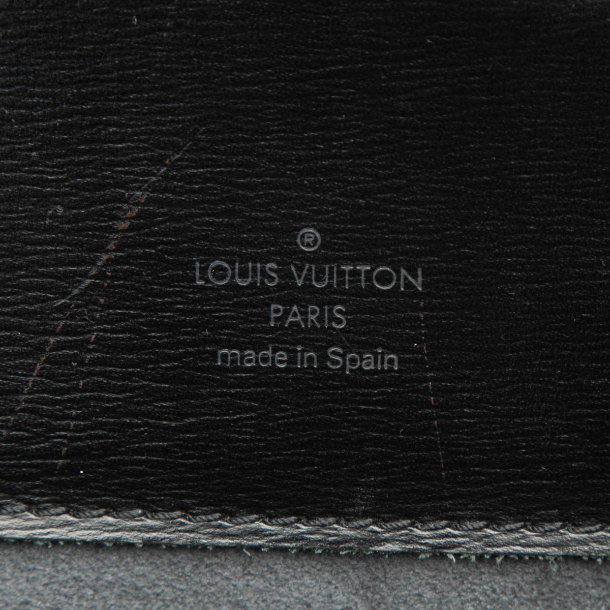 Louis Vuitton Epi Cluny Shoulder Bag - Black