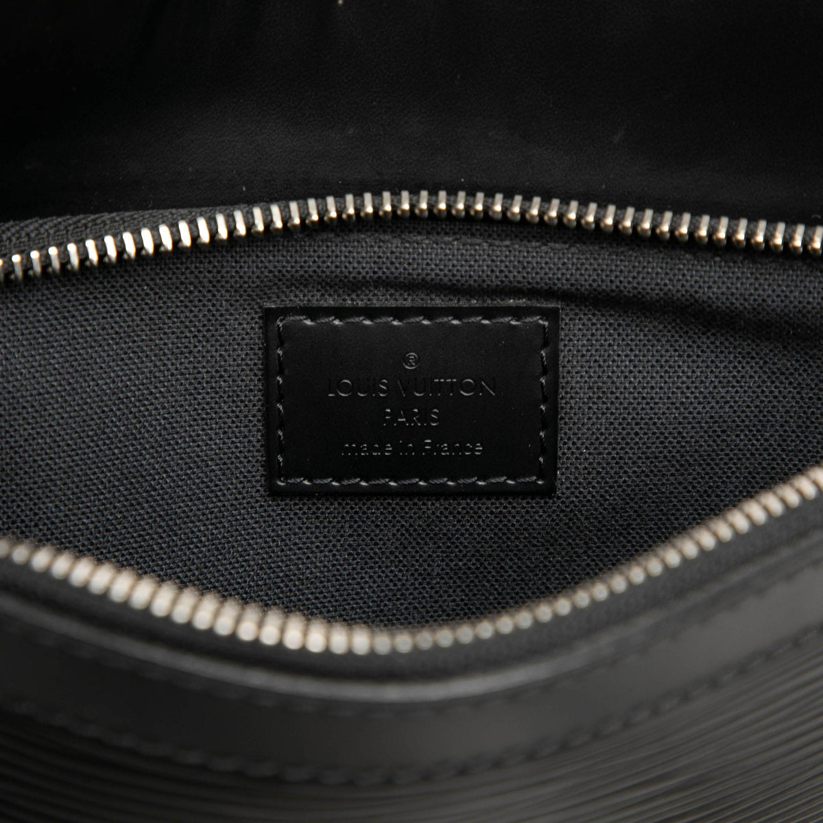 Louis Vuitton Epi Pochette Hoche - Black