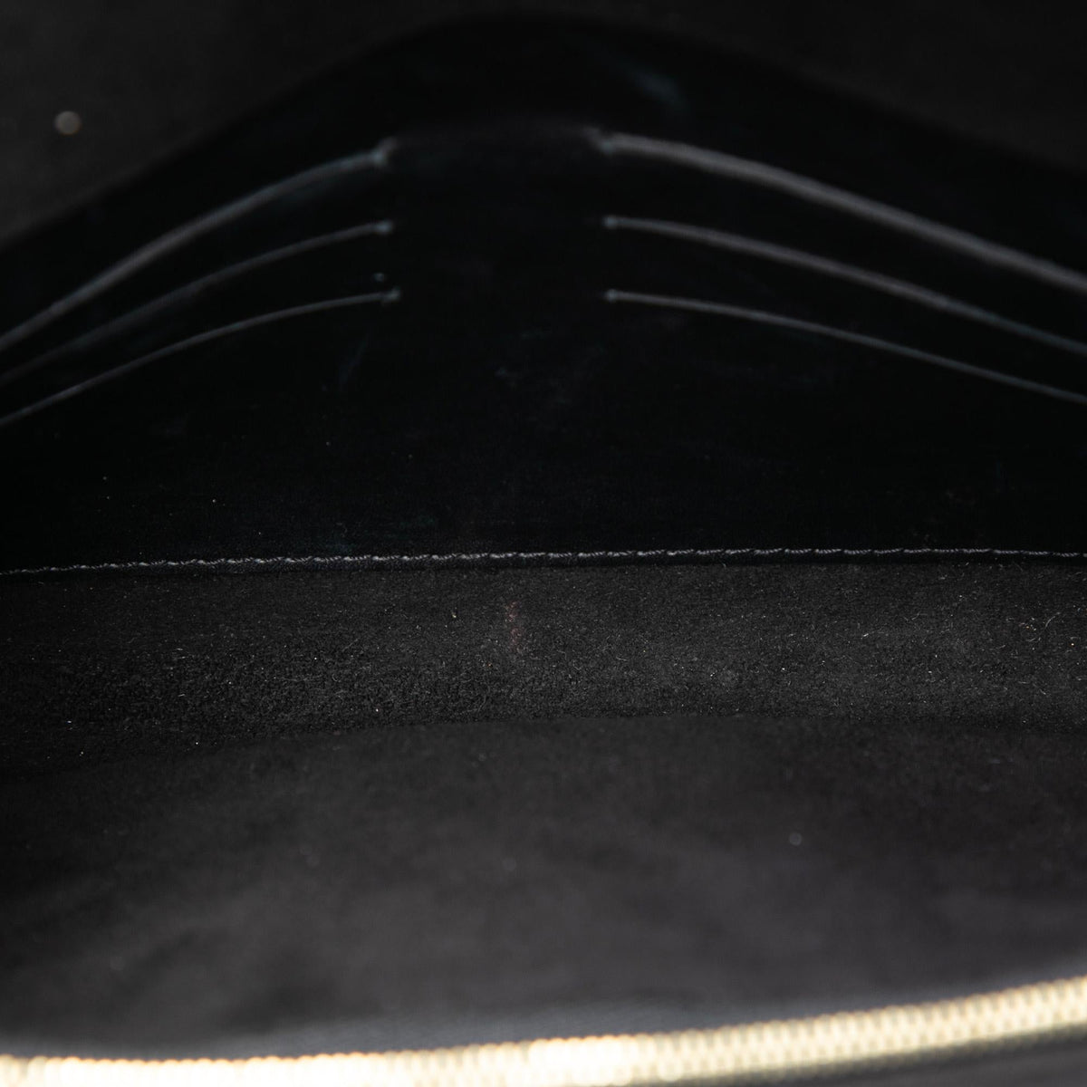 Louis Vuitton Louise Chain GM Shoulder Bag - Black