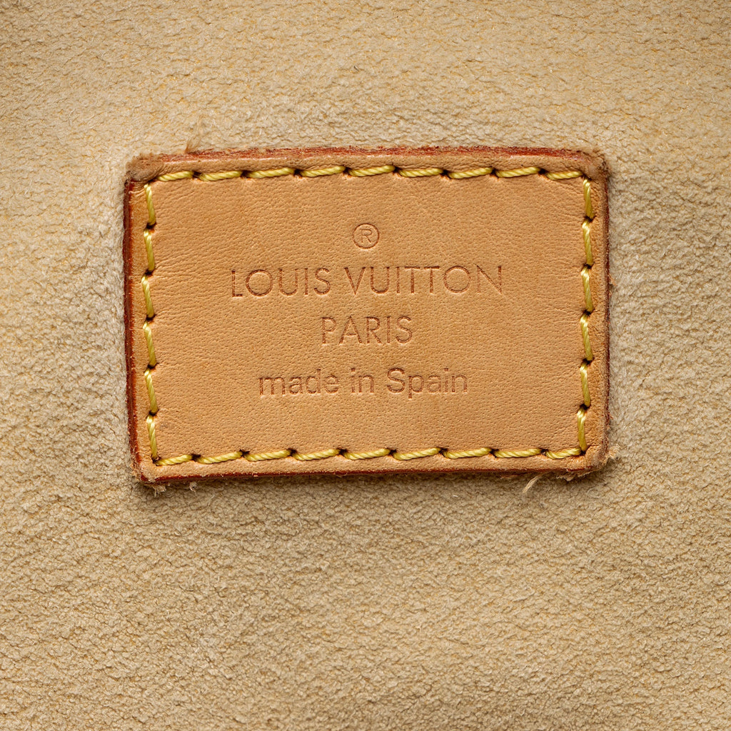 Louis Vuitton Monogram Canvas Artsy MM Shoulder Bag - Brown