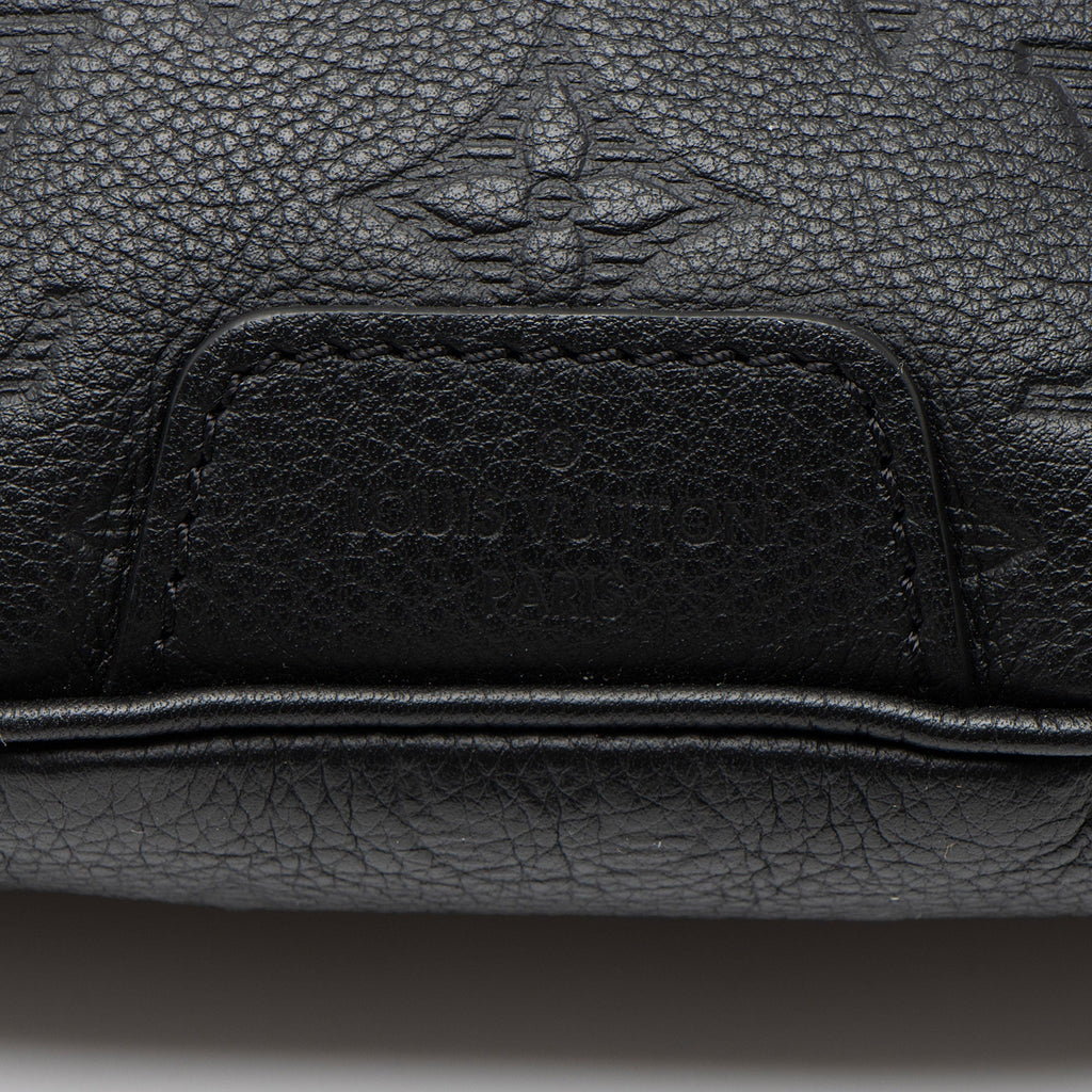 Louis Vuitton Monogram Shadow Discovery Bumbag Belt Bag - Black