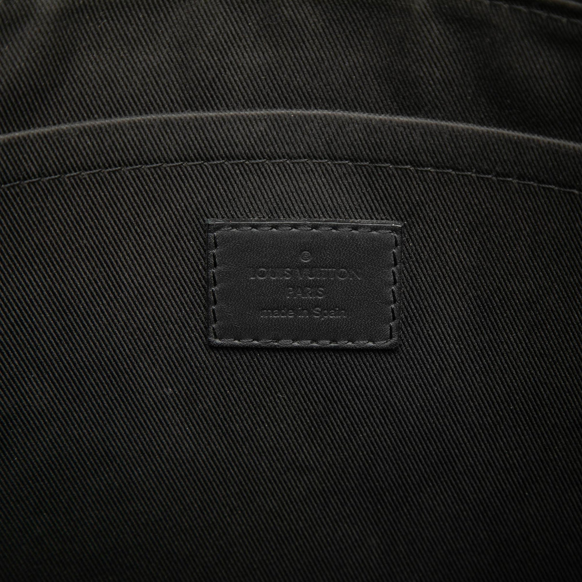 Louis Vuitton Monogram Shadow Discovery Pochette - Black