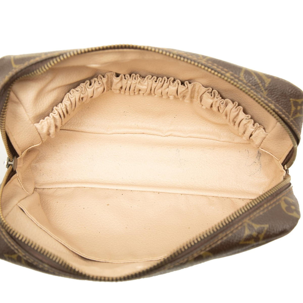 Louis Vuitton Monogram Trousse Toilette 23 Clutch - Brown