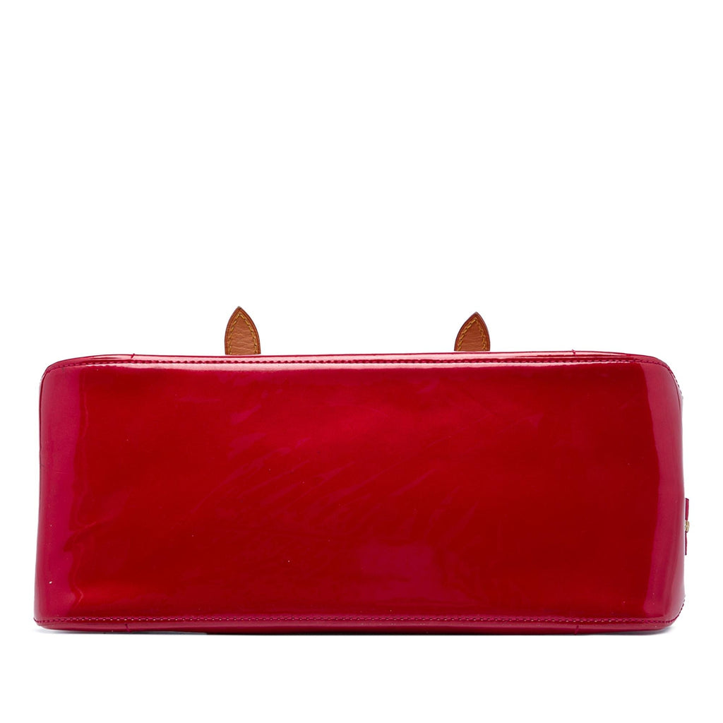 Louis Vuitton Monogram Vernis Rosewood Avenue Shoulder Bag - Red