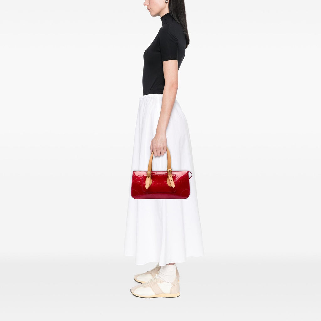 Louis Vuitton Monogram Vernis Rosewood Avenue Shoulder Bag - Red