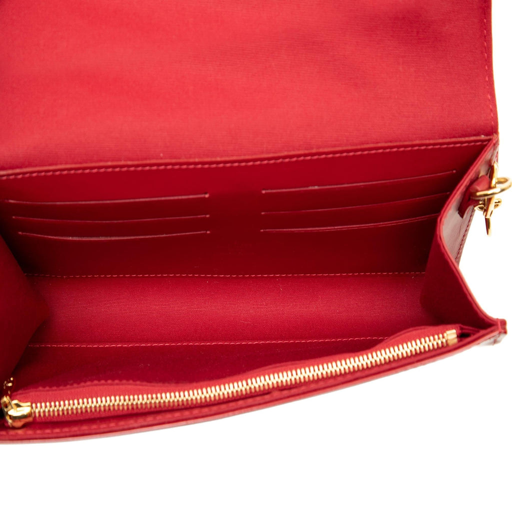 Louis Vuitton Monogram Vernis Rossmore MM Shoulder Bag - Red