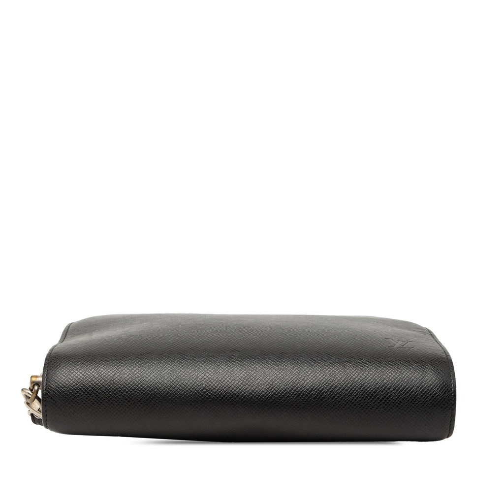 Louis Vuitton Taiga Pochette Baikal - Black