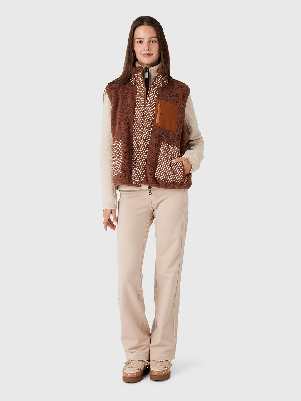 The Great Outdoors Women's The Plush Crosswind Vest