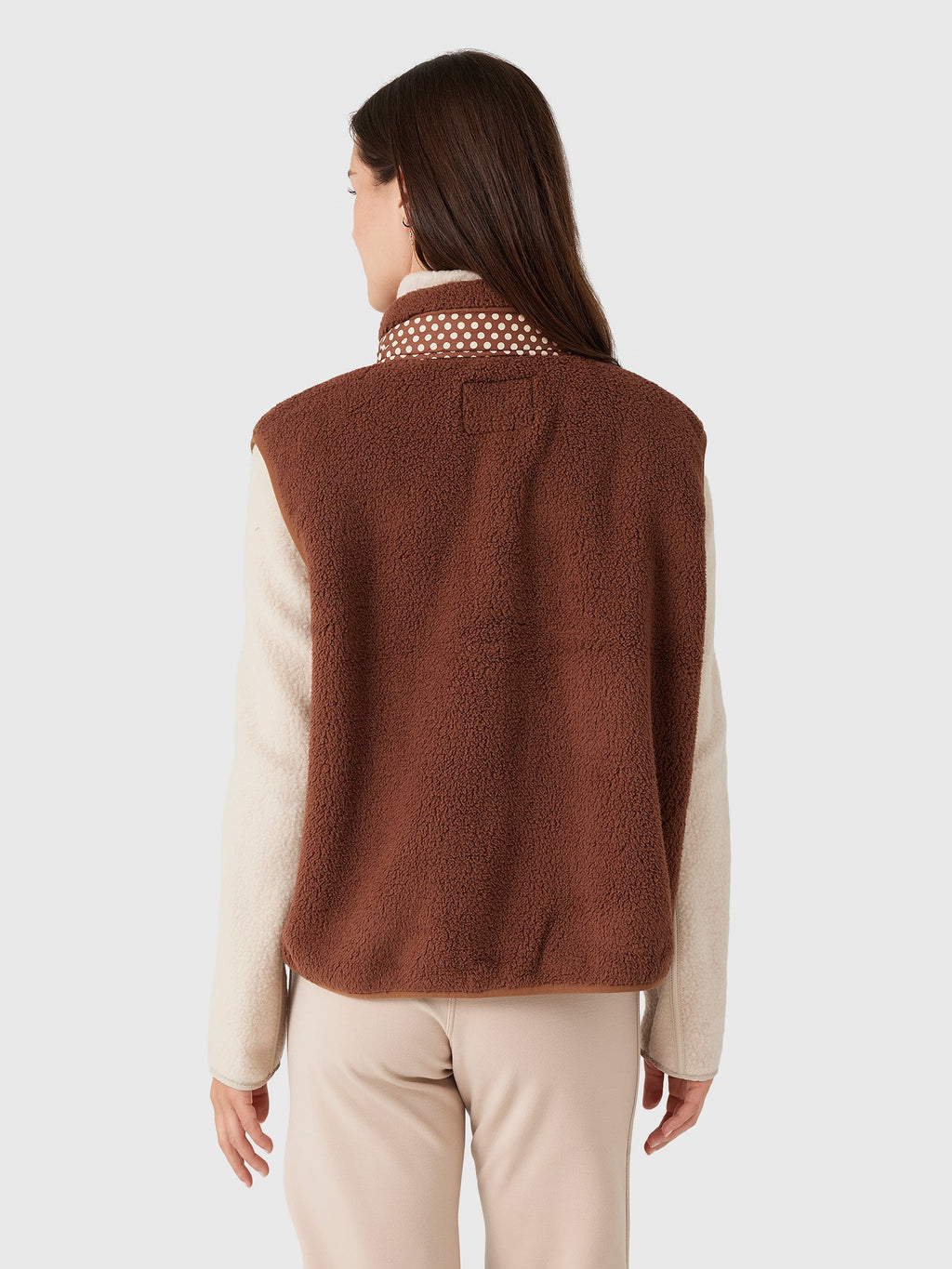 The Great Outdoors Women's The Plush Crosswind Vest