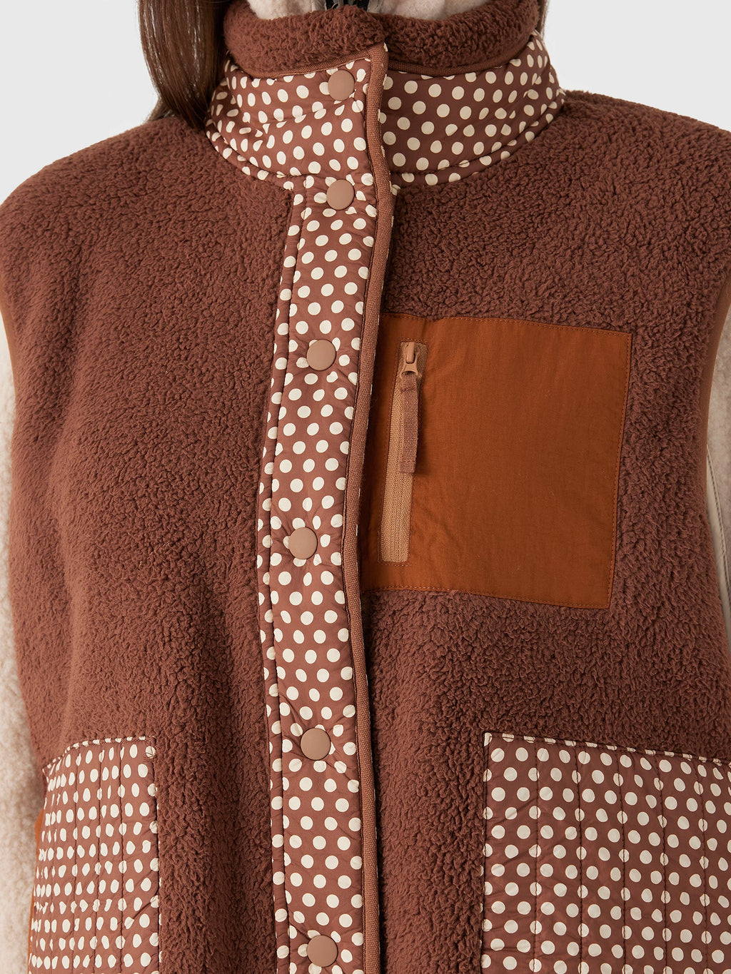 The Great Outdoors Women's The Plush Crosswind Vest