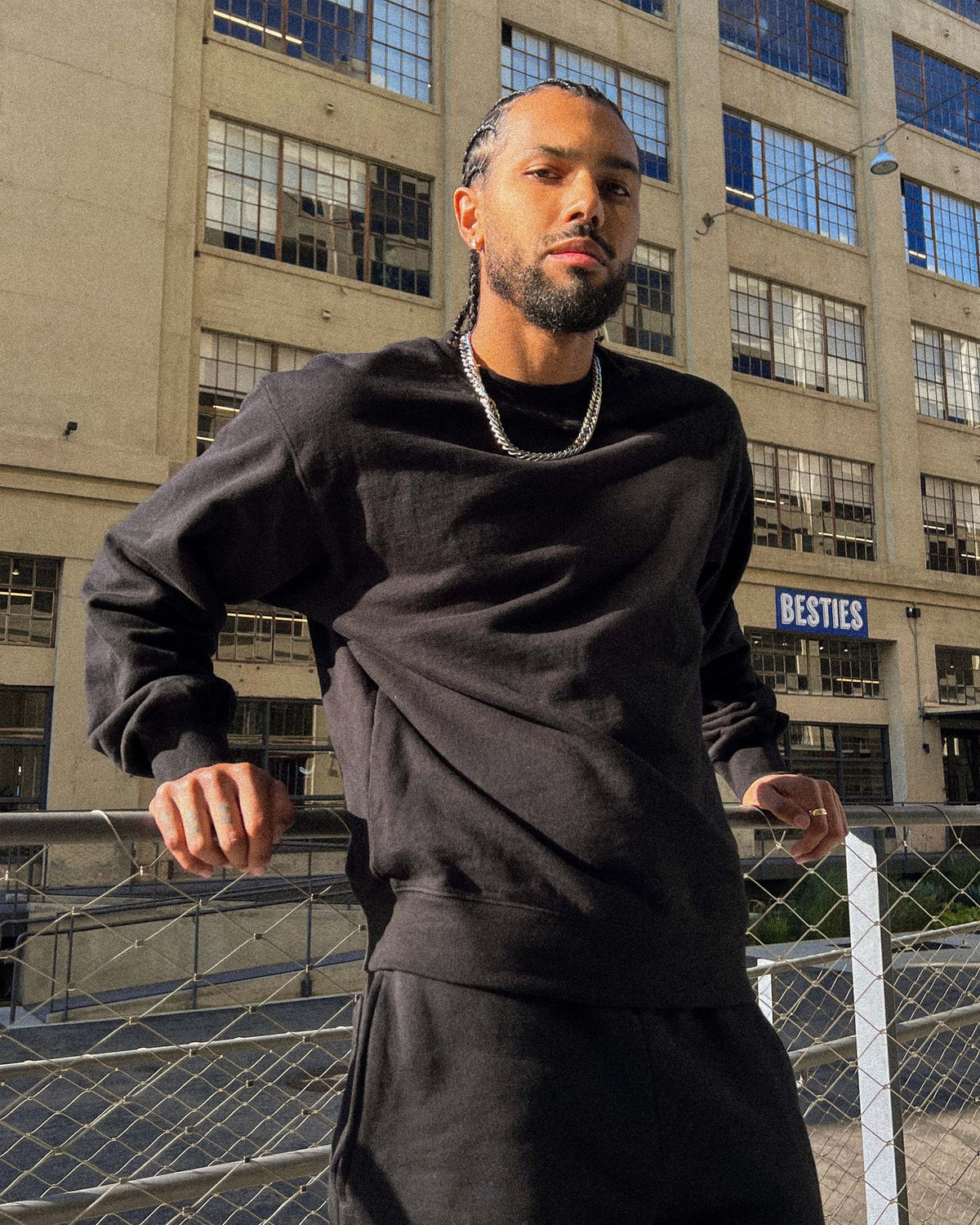 EPTM PERFECT CREWNECK BLACK