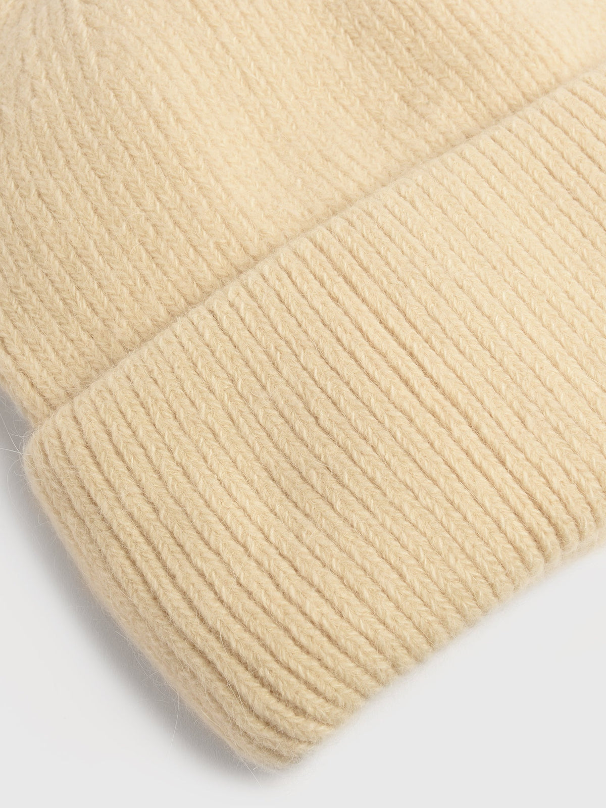 MVG Women's Angora Beanie