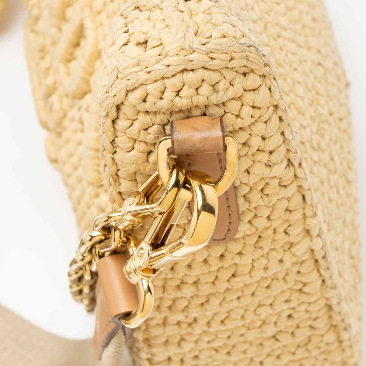 Prada Crochet Raffia Re-Edition 2005 Crossbody Bag - Beige