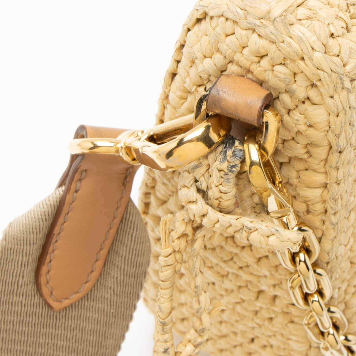 Prada Crochet Raffia Re-Edition 2005 Crossbody Bag - Beige