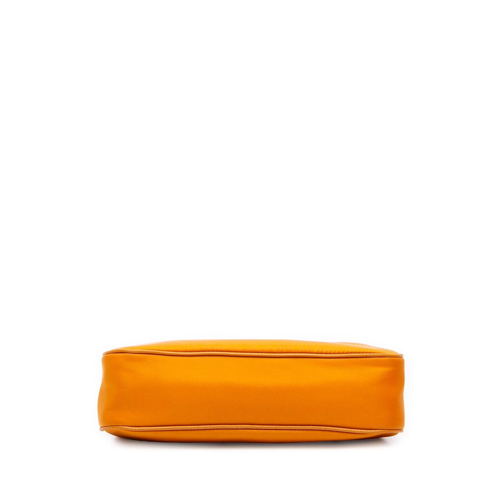 Prada Saffiano Trimmed Re Nylon Re Edition 2005 Satchel - Orange
