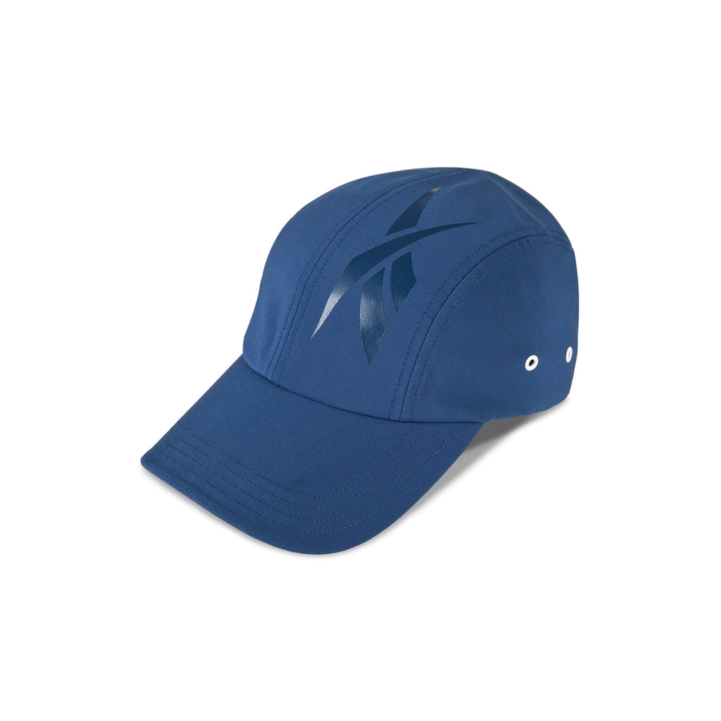 Technical Running Cap With Drawcord