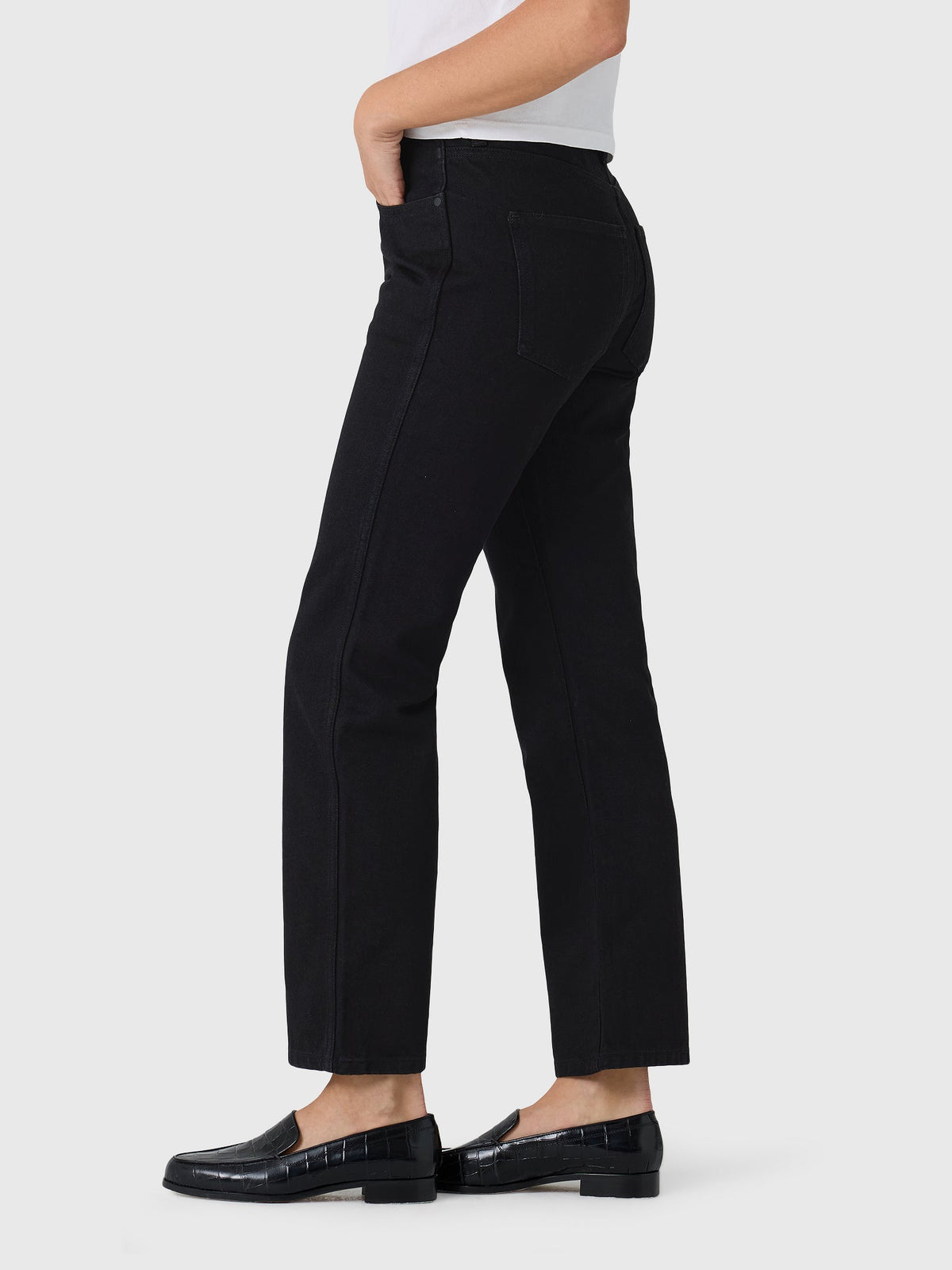 Renggli Women's Straight Jean