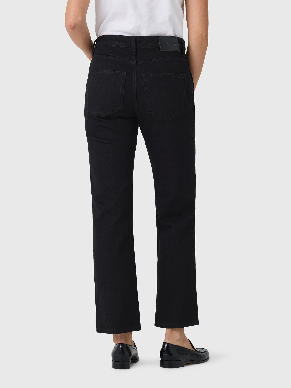 Renggli Women's Straight Jean