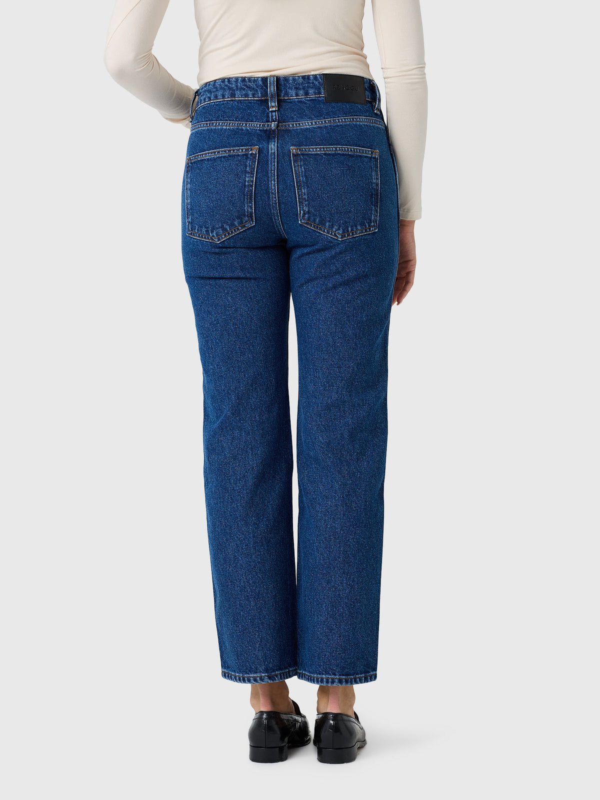 Renggli Women's Straight Jean