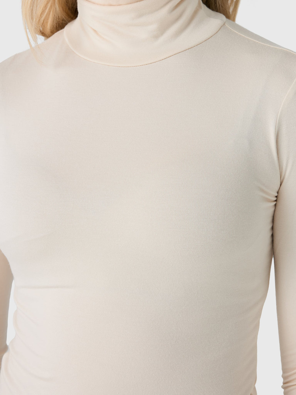 Renggli Women's Turtleneck Top