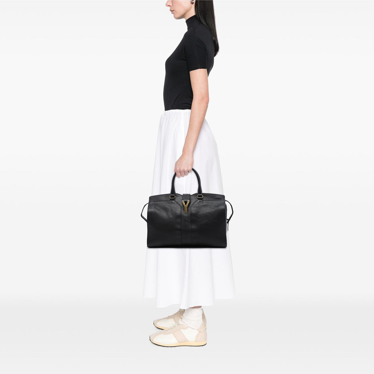 Saint Laurent Large Leather Cabas Chyc Satchel - Black