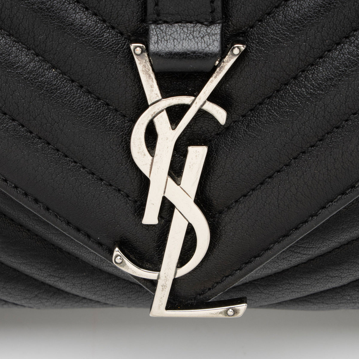 Saint Laurent Matelasse Calfskin Monogram College Large Shoulder Bag - Black