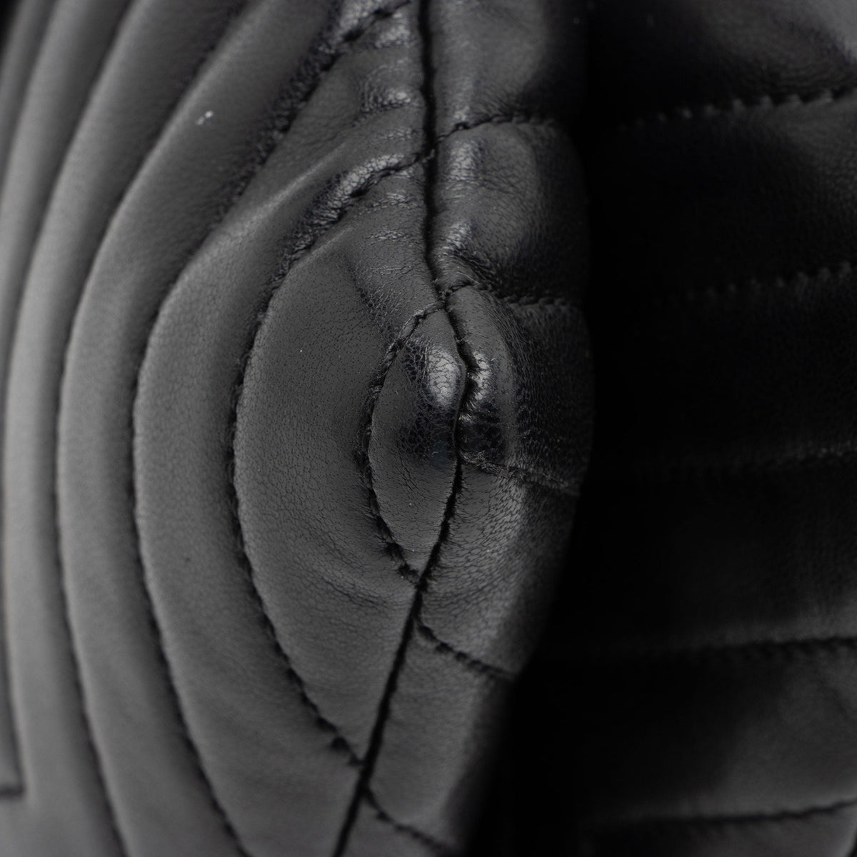 Saint Laurent Matelasse Lambskin Monogram Small Double Flap Bag - Black